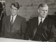Ernest Vivian Fuchs